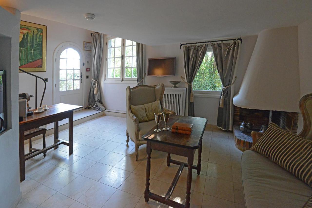 Chateau Le Cagnard Cagnes-sur-Mer Bagian luar foto