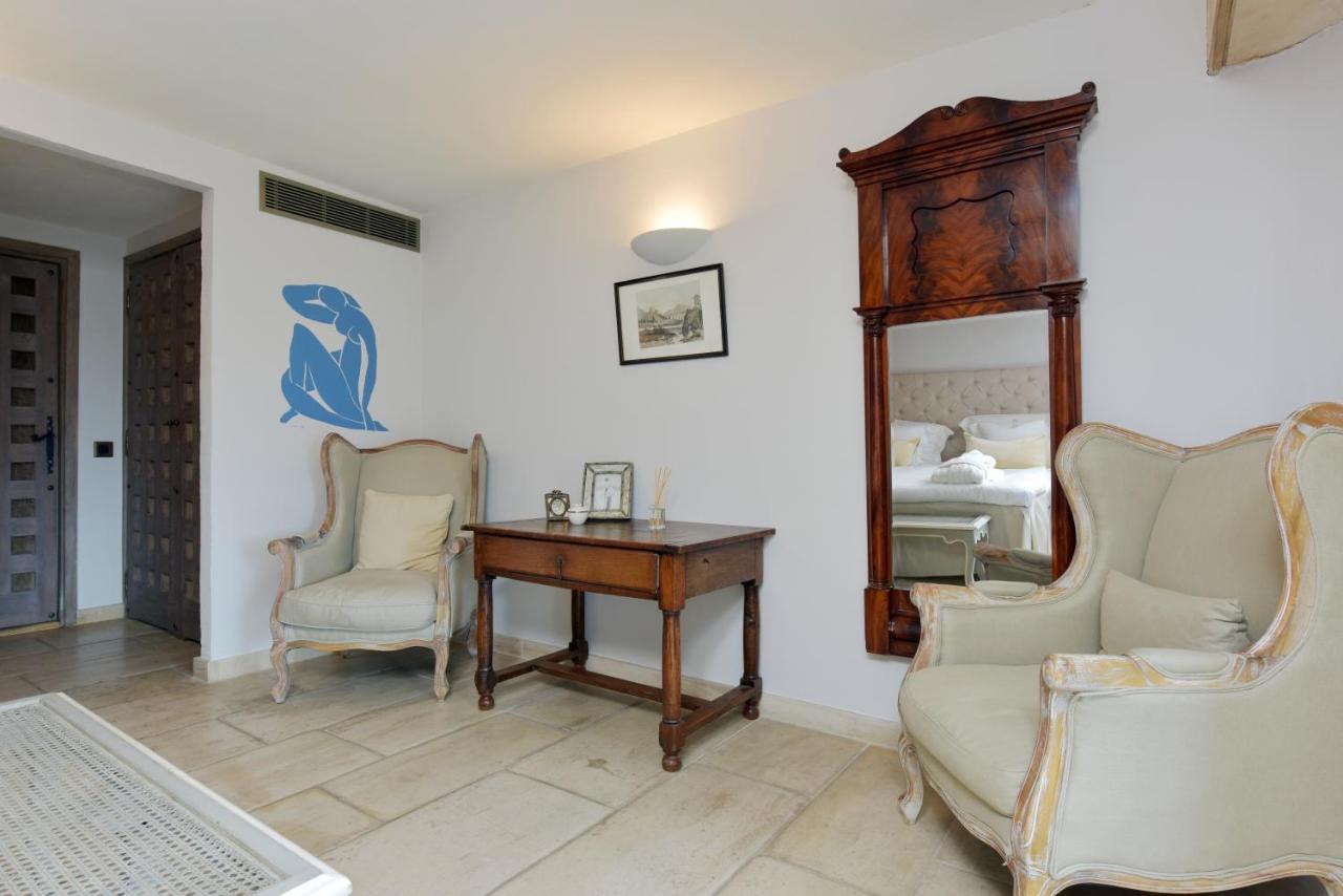 Chateau Le Cagnard Cagnes-sur-Mer Bagian luar foto